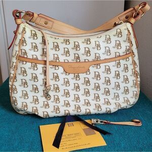 Dooney & Bourke East/West Collins